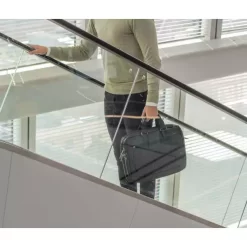 The Chesterfield Brand Seth -Boutique-Taschenladen Chesterfield Brand Seth 1 600x600