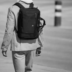 Victorinox Werks Professional Cordura 2-Way Carry Laptop Bag -Boutique-Taschenladen Victorinox Werks Professional Cordura 2 Way Carry Laptop Bag 611469 black 12 600x600