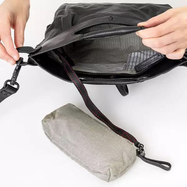 Aunts & Uncles Mrs. Strawberry Muffin 6 Aunts & Uncles Mrs. Strawberry Muffin – Bild 4