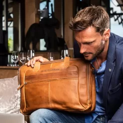 The Chesterfield Brand Ryan -Boutique-Taschenladen laptoptasche leder cognac ryan 2 600x600